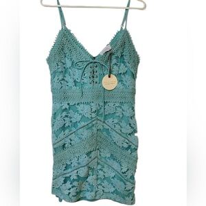 NWT dress forum crochet lace spaghetti strap mini dress turquoise color size L​
